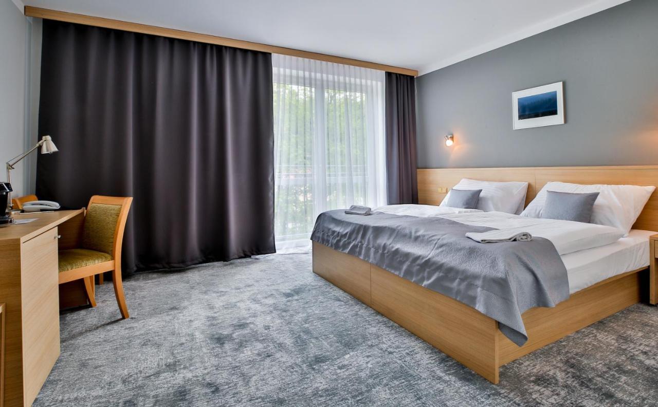 Lh Parkhotel Hluboka Nad Vltavou Congress & Wellness Ngoại thất bức ảnh