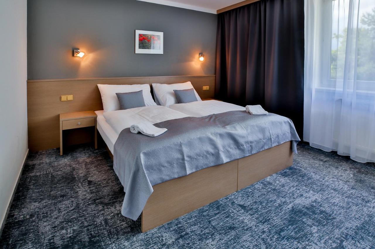 Lh Parkhotel Hluboka Nad Vltavou Congress & Wellness Ngoại thất bức ảnh
